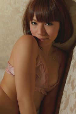 蓝川美夏